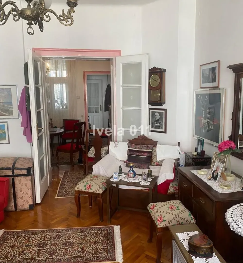 Sale, three bedroom apartment, 84m², Vračar Hram, Vračar Sve Podlokacije