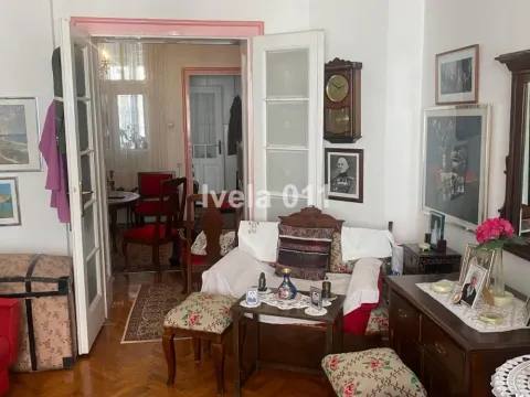 Stan in Vračar Hram