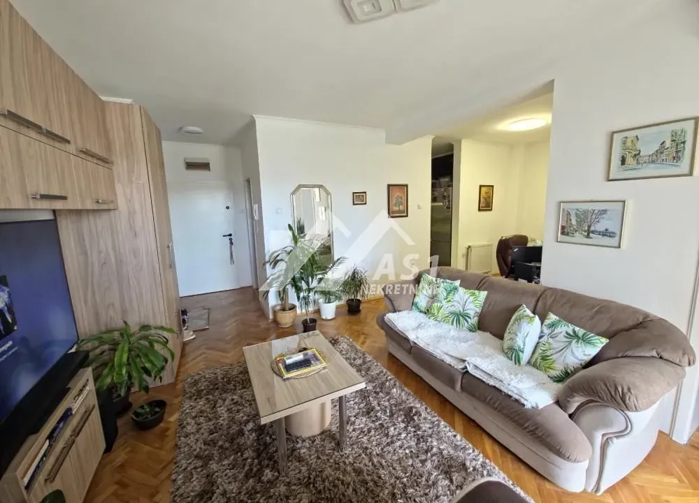 Rent, two bedroom apartment, 44m², Grbavica, Novi Sad Sve Podlokacije