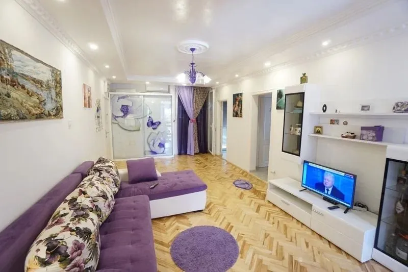 Prodaja, trosoban stan, 73m², Golubovina, Budva