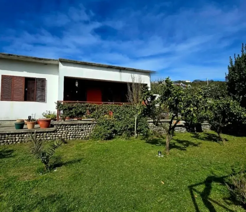 Sale, house, 80m², Masline, Podgorica