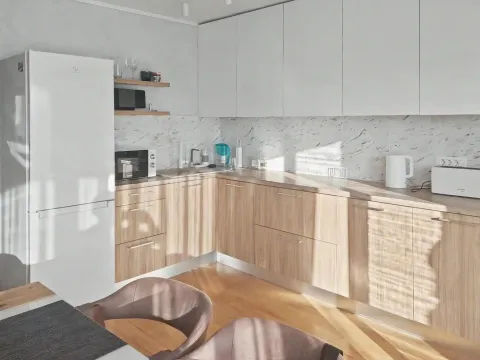 Prodaja, dvosoban stan, 110m², Centar, Tivat - image 9