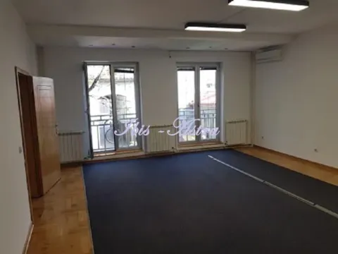 Izdavanje, poslovni prostor, 387m², Savski Venac, Beograd - image 9