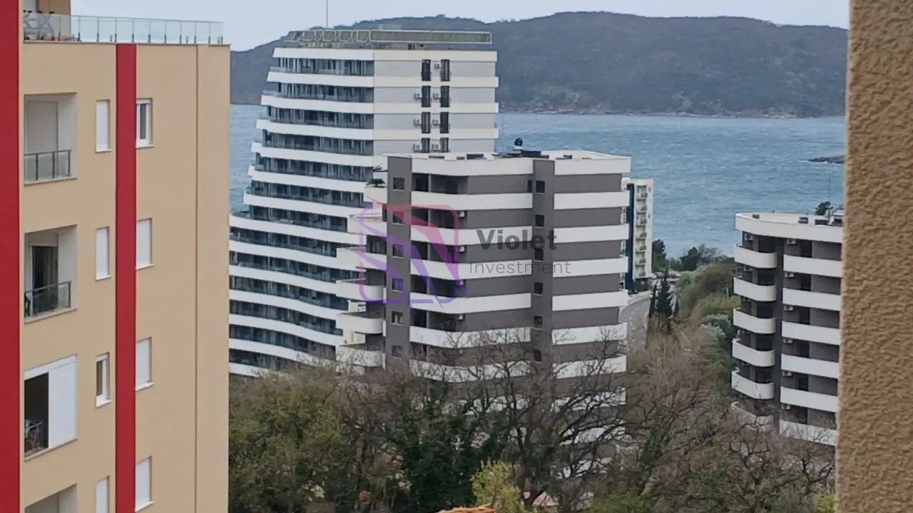 Sale, one bedroom apartment, 46m², Bečići, Budva