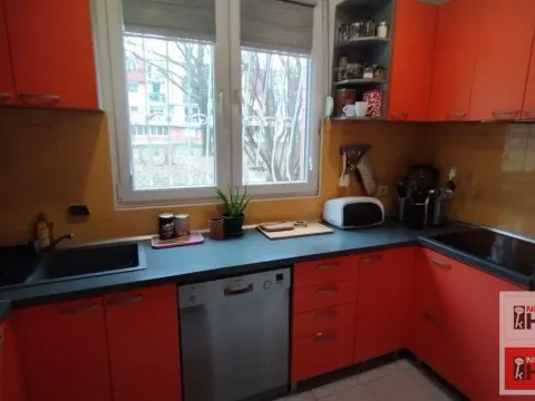 Prodaja, trosoban stan, 75m², Novo naselje, Novi Sad - image 2