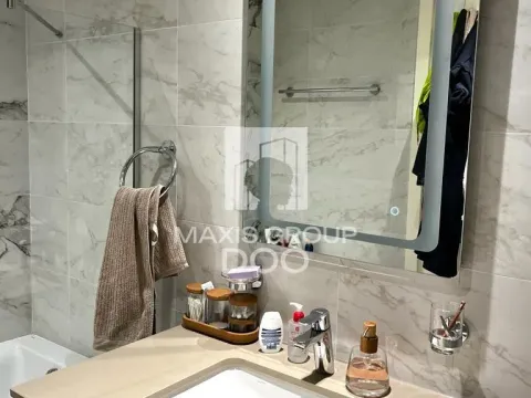 Izdavanje, četvorosoban stan, 120m², Savski Venac, Beograd - image 20