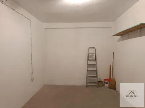 Sale, parking/garage, 13m², Grbavica, Novi Sad Sve Podlokacije - image 3