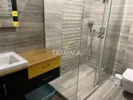 Izdavanje, trosoban stan, 100m², City Kvart, Podgorica - image 7