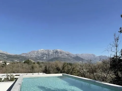 Sale, house, 424m², Tivat, Crna Gora - image 26