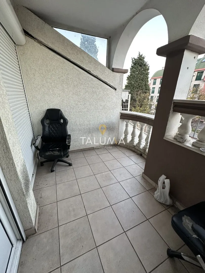 Rent, house, 360m², Momišići, Podgorica