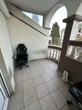 Rent, house, 360m², Momišići, Podgorica - image 14