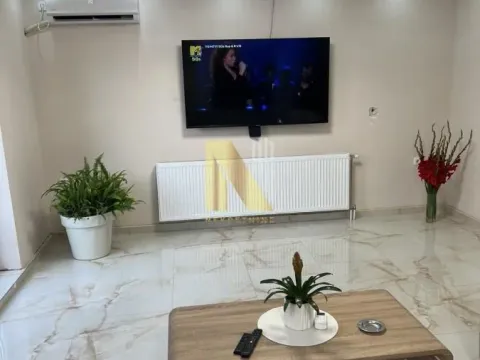 Rent, office space, 550m², Petrovaradin, Novi Sad - image 5