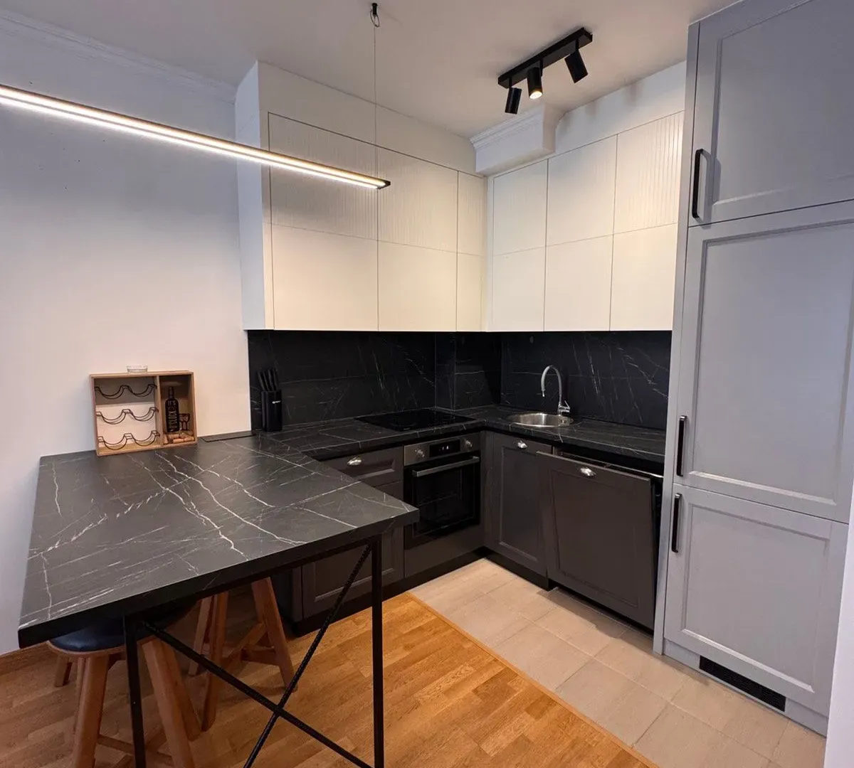 Rent, one bedroom apartment, 62m², Bečići, Budva