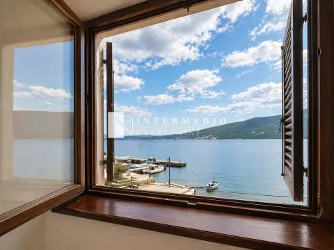 Prodaja, dvosoban stan, 60m², Baošići, Herceg Novi - image 4
