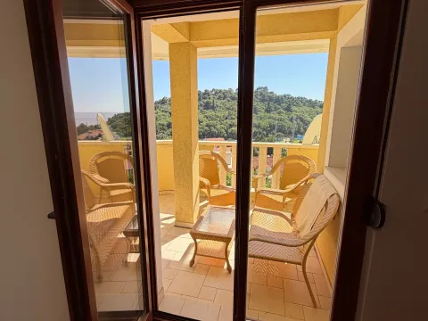 Prodaja, jednosoban stan, 48m², Petrovac, Budva - image 2