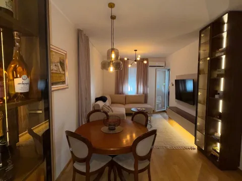 Izdavanje, jednosoban stan, 45m², Zabjelo, Podgorica - image 2