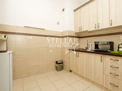 Izdavanje, jednosoban stan, 50m², City Kvart, Podgorica - image 6