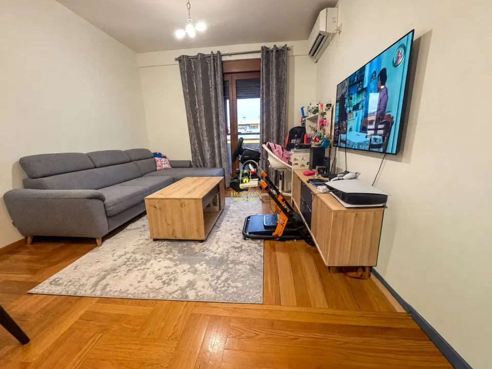 Prodaja, jednosoban stan, 41m², Stari Aerodrom, Podgorica