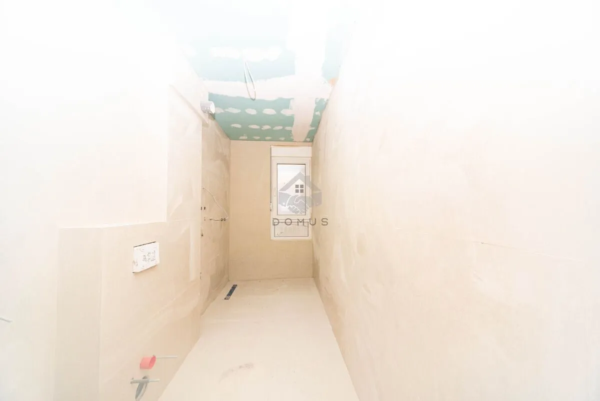 Prodaja, jednosoban stan, 55m², Momišići, Podgorica