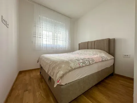 Rent, one bedroom apartment, 45m², Stari Aerodrom, Podgorica - image 6