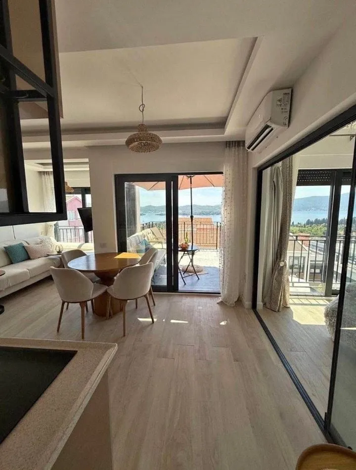 Prodaja, dvosoban stan, 107m², Kava, Tivat