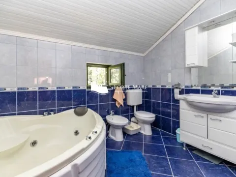 Prodaja, kuća, 266m², Mojdež, Herceg Novi - image 9