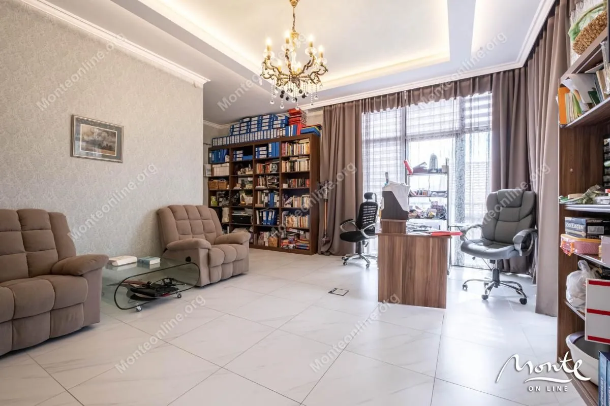 Prodaja, kuća, 428m², Orahovac, Kotor