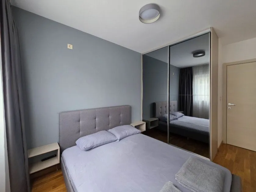 Izdavanje, dvosoban stan, 53m², Zabjelo, Podgorica