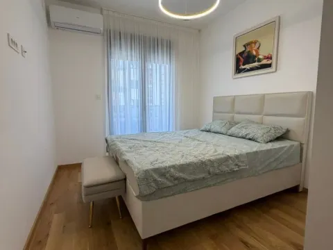 Rent, one bedroom apartment, 48m², City Kvart, Podgorica - image 3