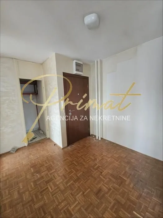Prodaja, četvorosoban stan, 101m², Novi Beograd Sve Podlokacije, Beograd