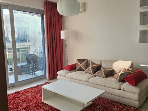 Sale, one bedroom apartment, 50m², Petrovac, Budva - image 5