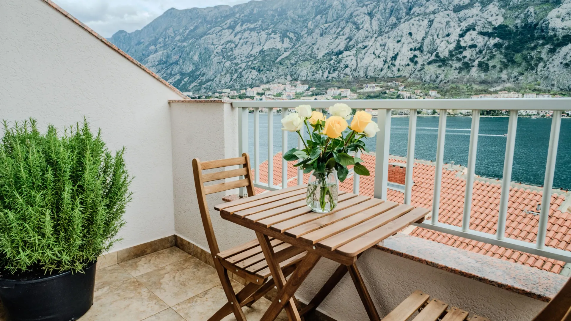 Prodaja, dvosoban stan, 50m², Muo, Kotor
