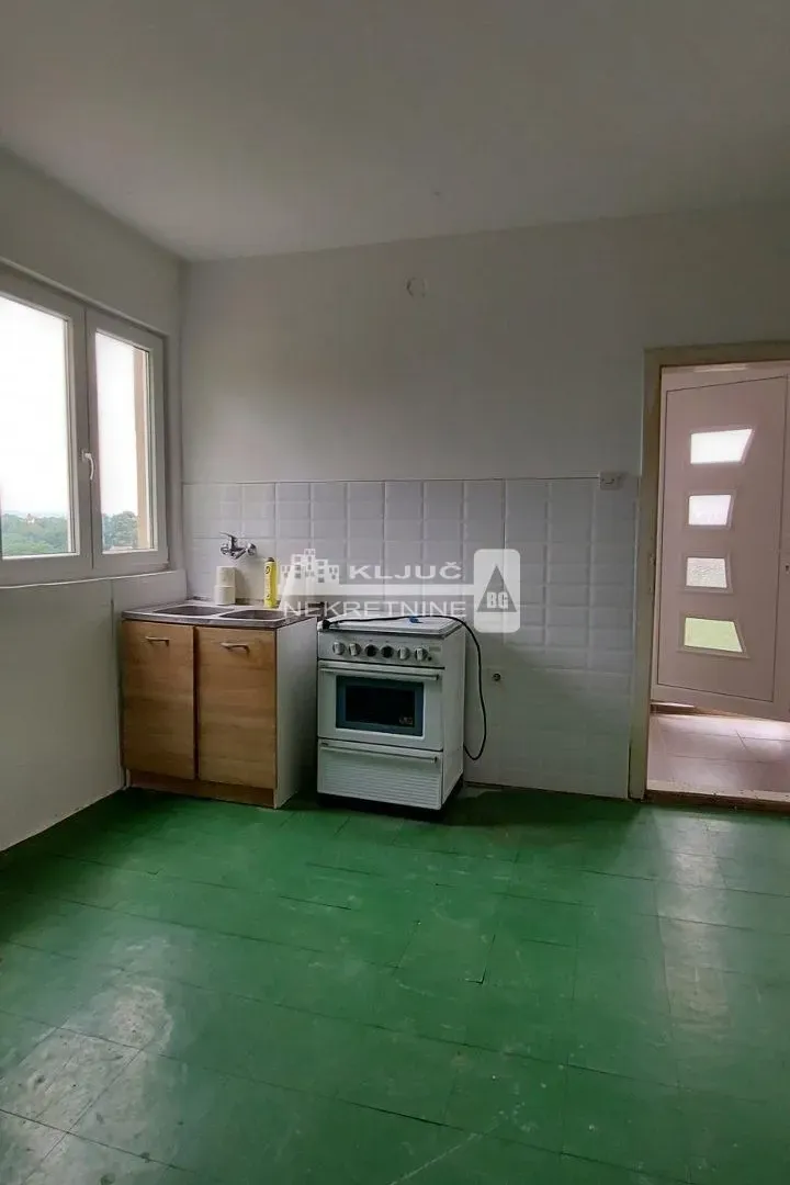 Prodaja, kuća, 100m², Voždovac Sve Podlokacije, Beograd