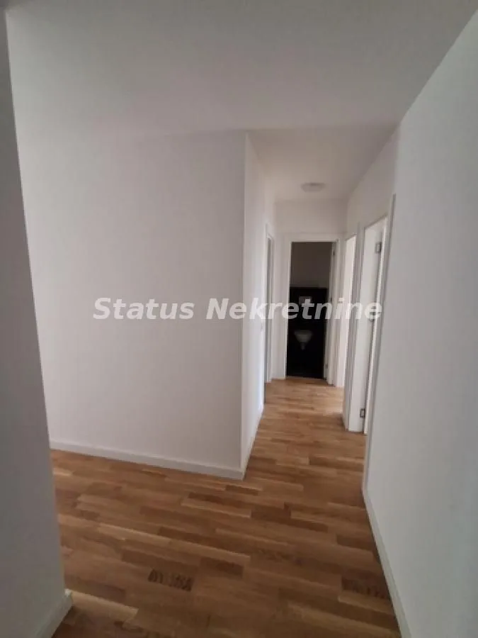 Prodaja, trosoban stan, 64m², Podbara, Novi Sad Sve Podlokacije