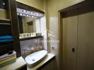 Izdavanje, trosoban stan, 80m², Stari Grad, Beograd - image 15