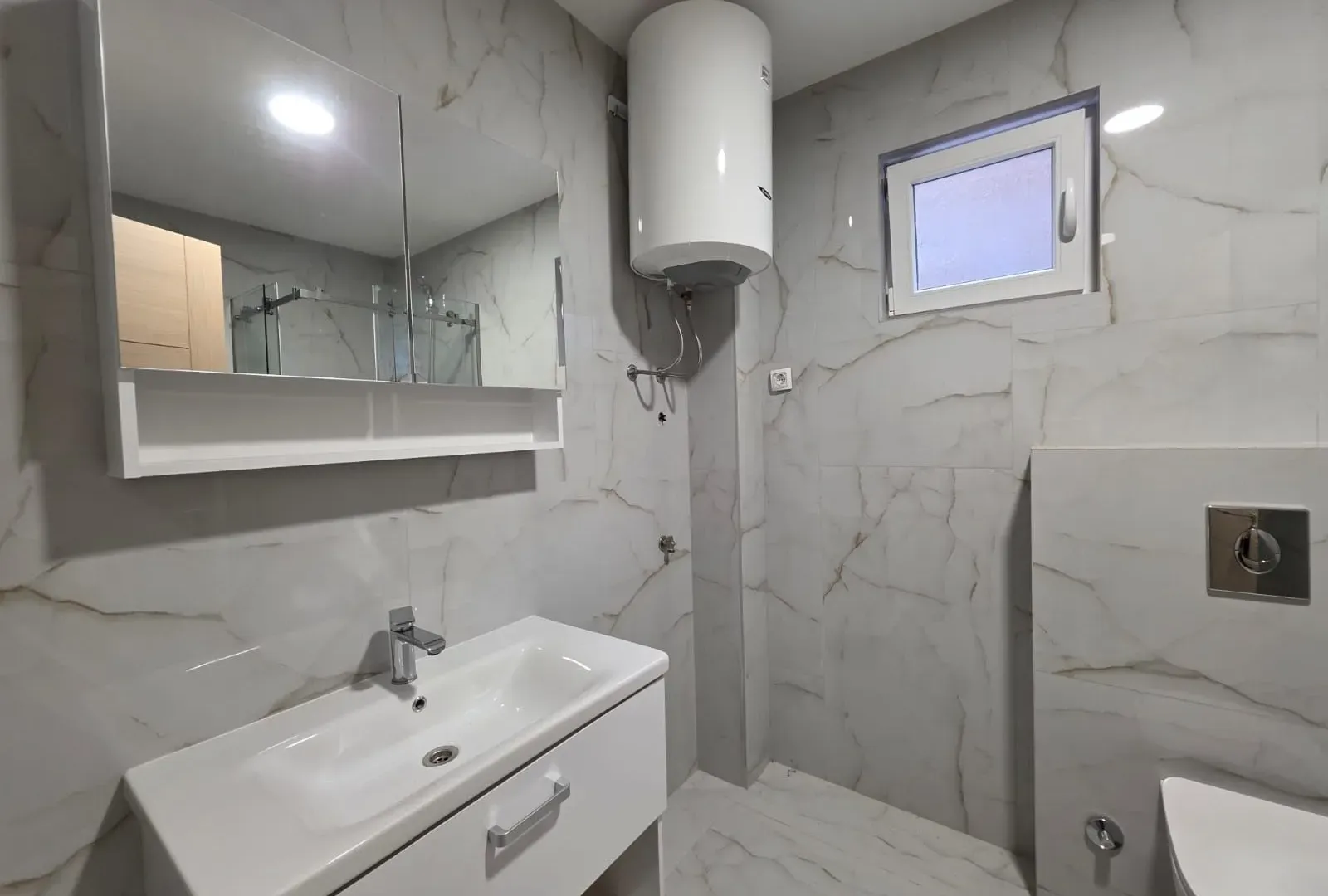 Sale, one bedroom apartment, 65m², Budva, Crna Gora