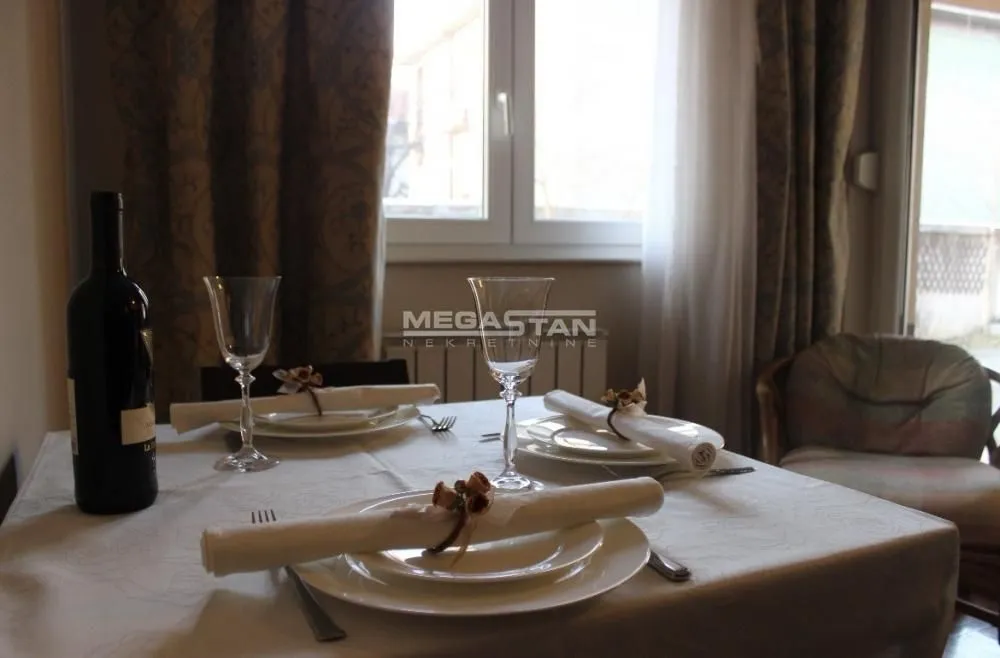 Sale, two bedroom apartment, 52m², Uciteljsko Naselje, Zvezdara Sve Podlokacije