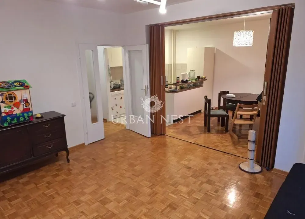 Sale, two bedroom apartment, 63m², Kalenić Pijaca, Vračar Sve Podlokacije