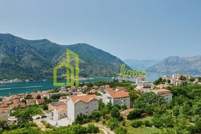 Prodaja, jednosoban stan, 50m², Kotor, Crna Gora