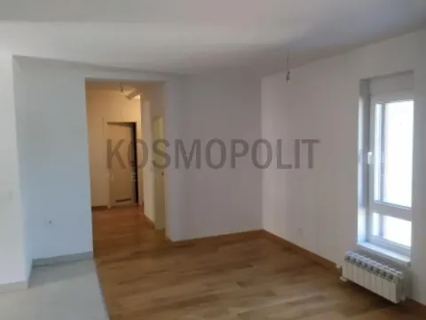 Stan in Tošin bunar