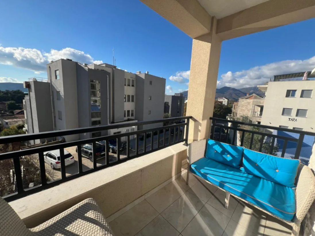 Prodaja, dvosoban stan, 63m², Mažina, Tivat
