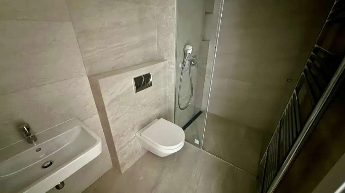 Izdavanje, stan, 125m², Crveni Krst, Beograd