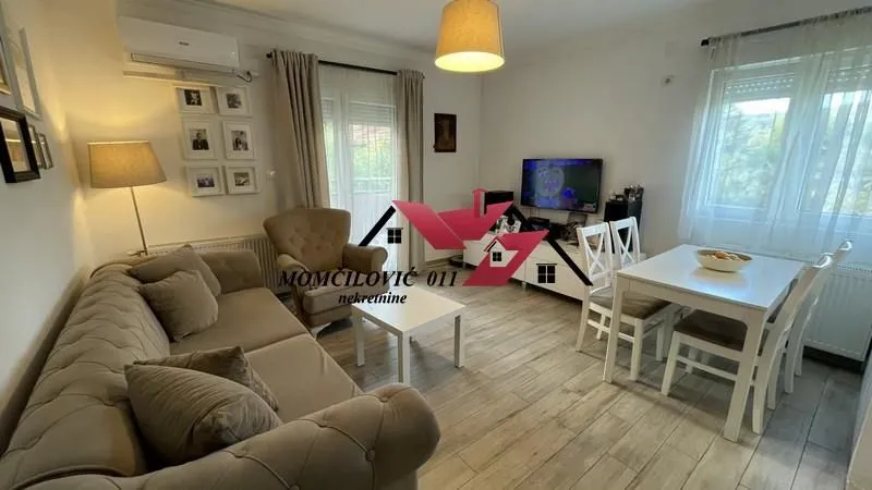 Prodaja, dvosoban stan, 56m², Kanarevo Brdo, Beograd