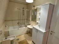 Izdavanje, četvorosoban stan, 147m², Savski Venac, Beograd - image 16