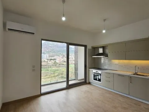 Prodaja, jednosoban stan, 36m², Centar, Bar - image 8