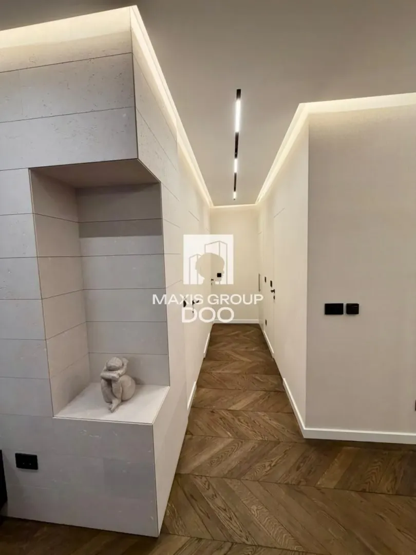 Sale, three bedroom apartment, 82m², Savski Venac, Beograd