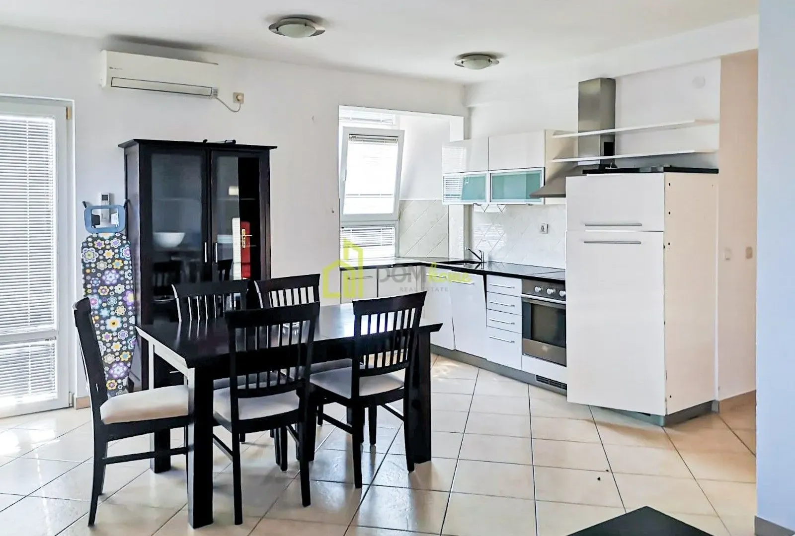 Sale, three bedroom apartment, 98m², Budva, Crna Gora