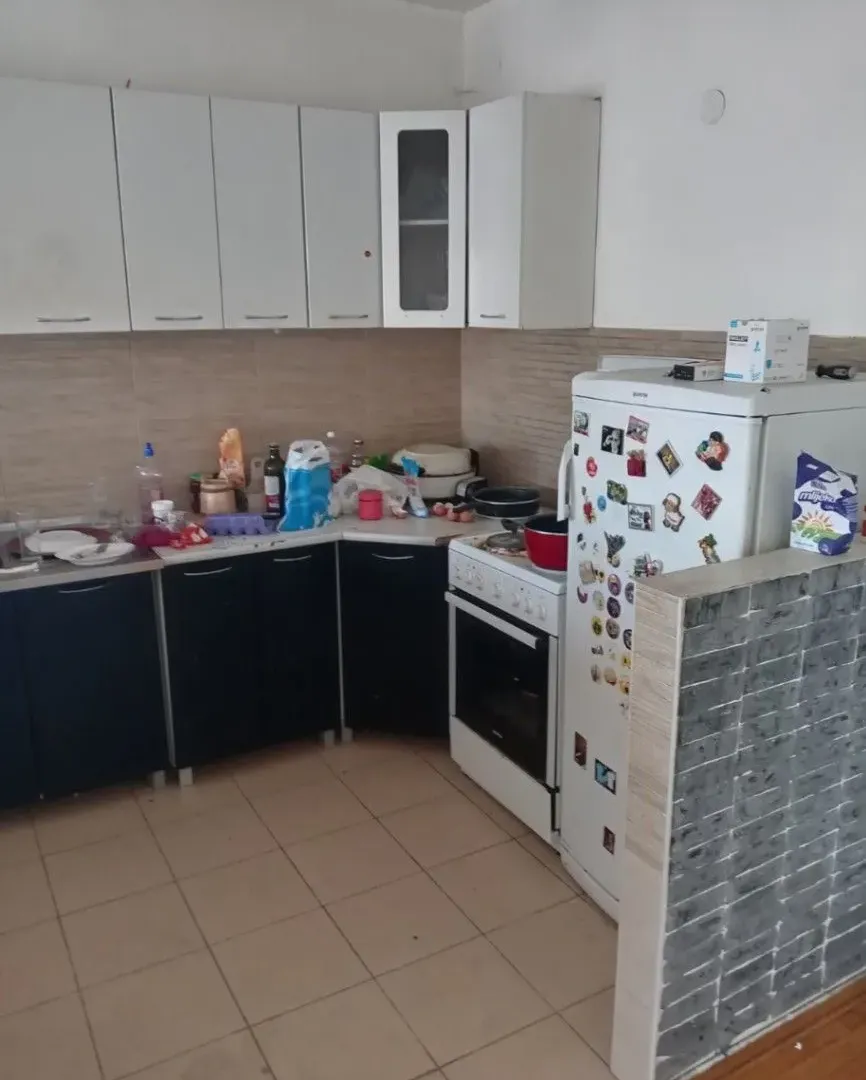 Prodaja, trosoban stan, 93m², Drač, Podgorica