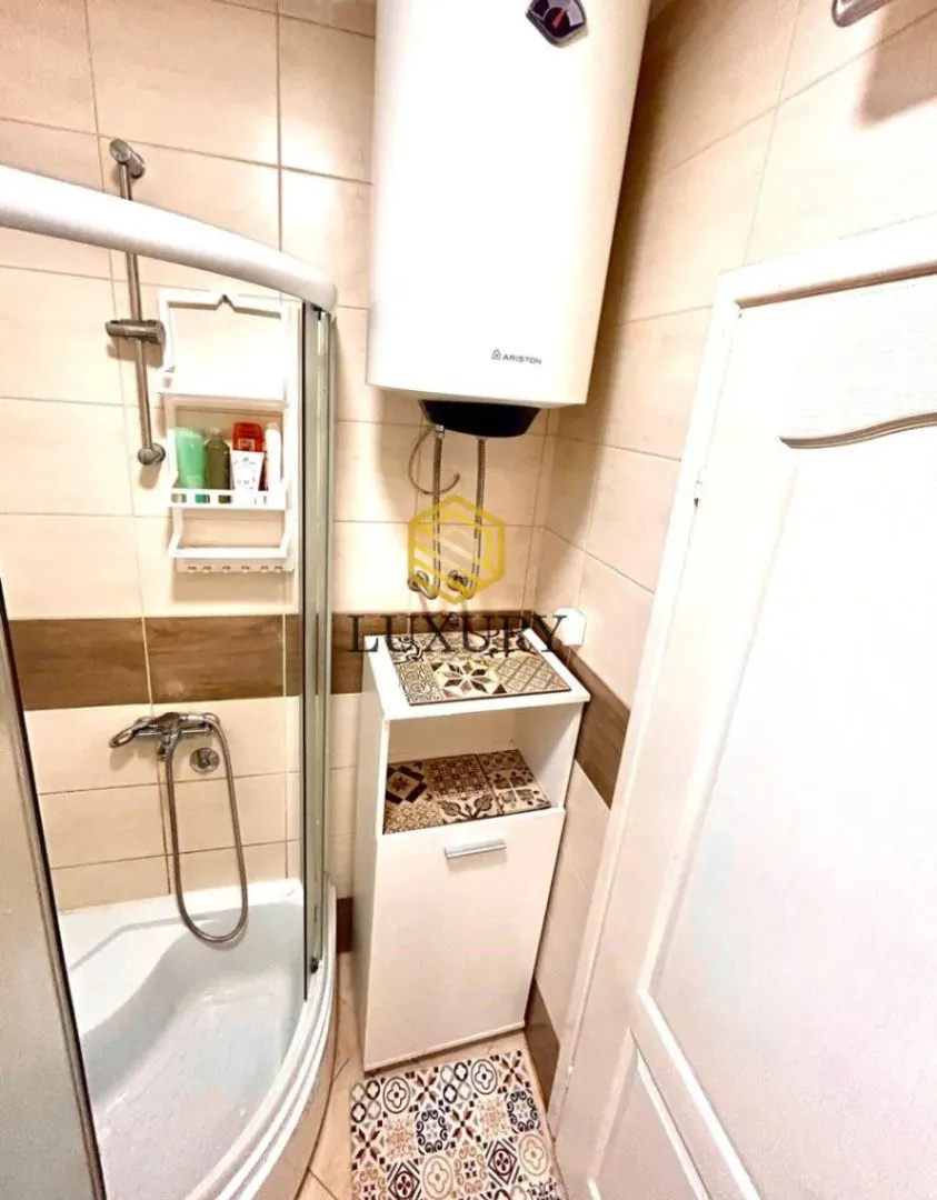 Izdavanje, jednosoban stan, 40m², Zlatica, Podgorica