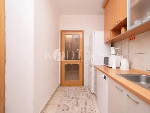 Izdavanje, jednosoban stan, 55m², Stari Aerodrom, Podgorica - image 6